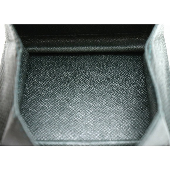 Louis Vuitton Taiga Boite Coin Wallet Leather Epicea Green - Picture 6 of 9